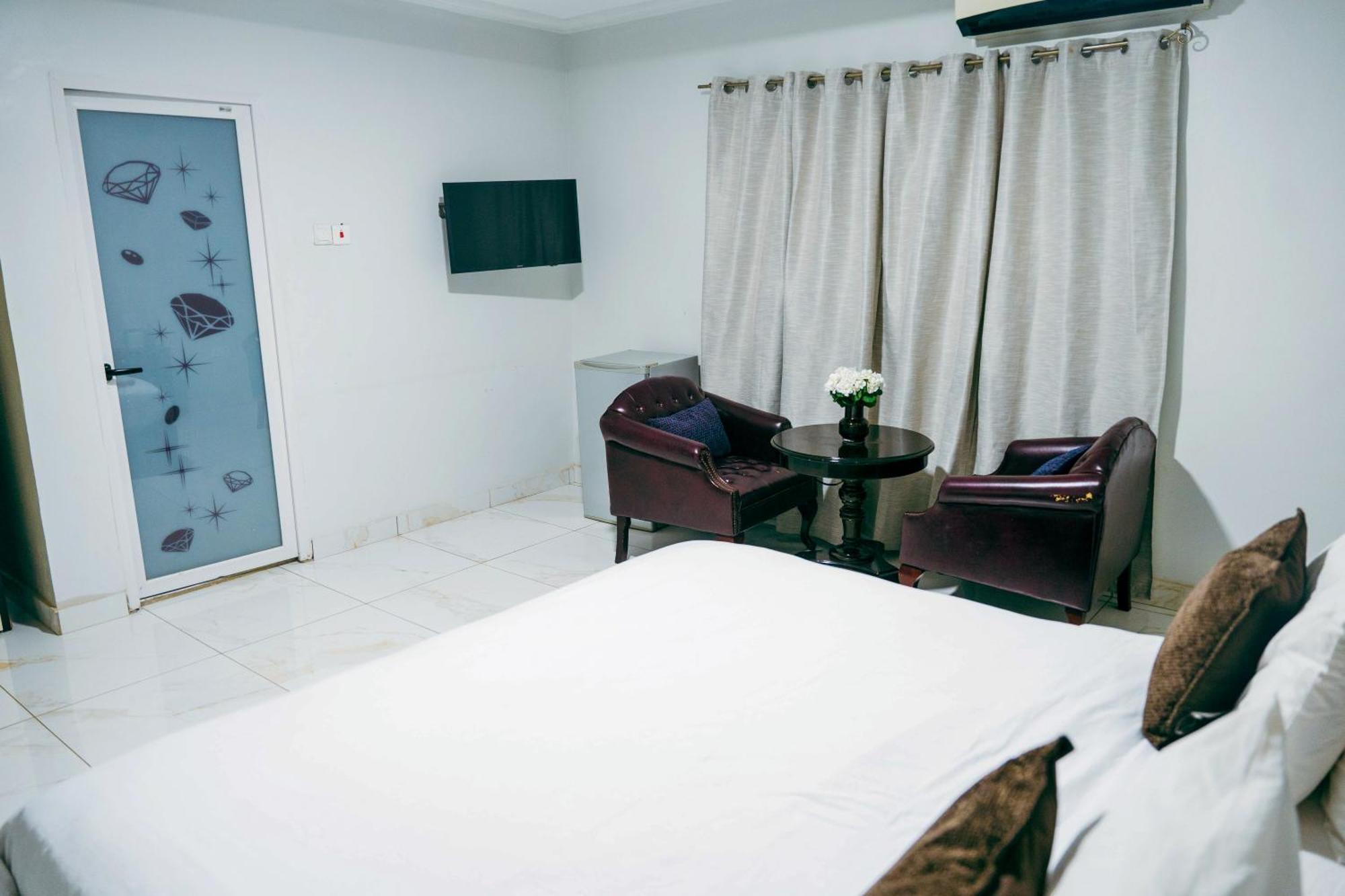 Adonai Hotel Tema Exteriér fotografie